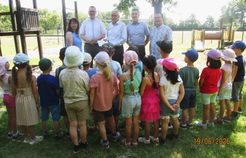 Wallfahrer spenden für Kinder